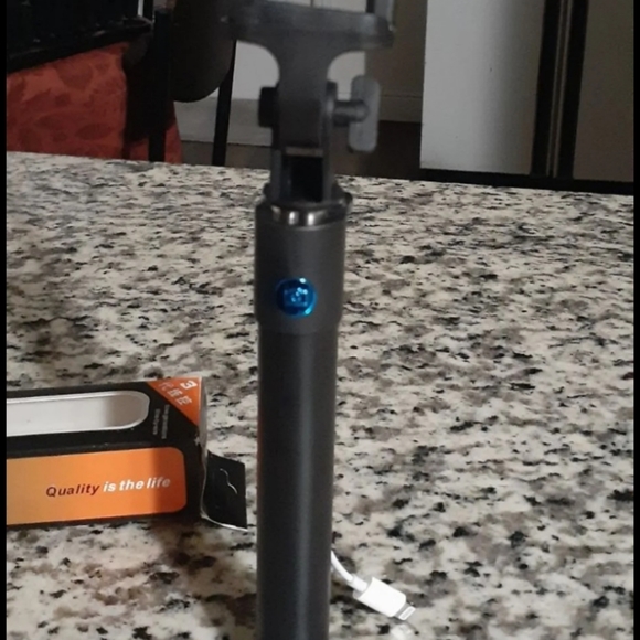 Selfie stick - Picture 1 of 4